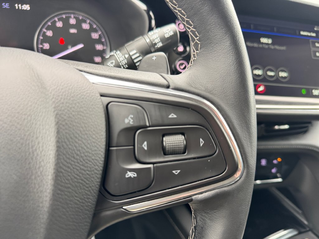 Used 2023 Buick Envision Essence AWD/4WD image 13