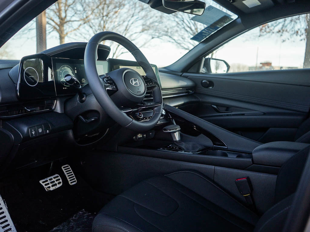 New 2026 Hyundai Elantra Sport image 16