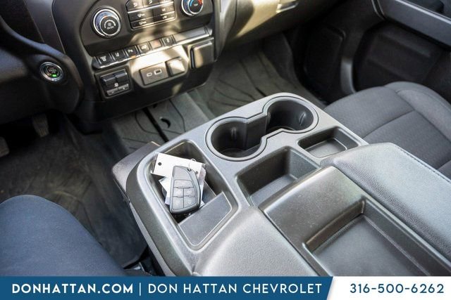 Used 2024 Chevrolet Silverado 2500 Custom w/ Custom Value Package image 16
