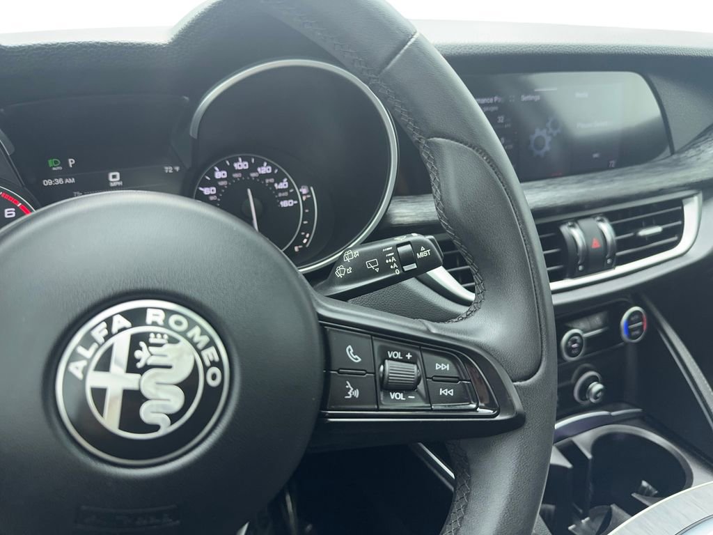 Used 2021 Alfa Romeo Stelvio Sprint w/ Sun & Sound Package image 41