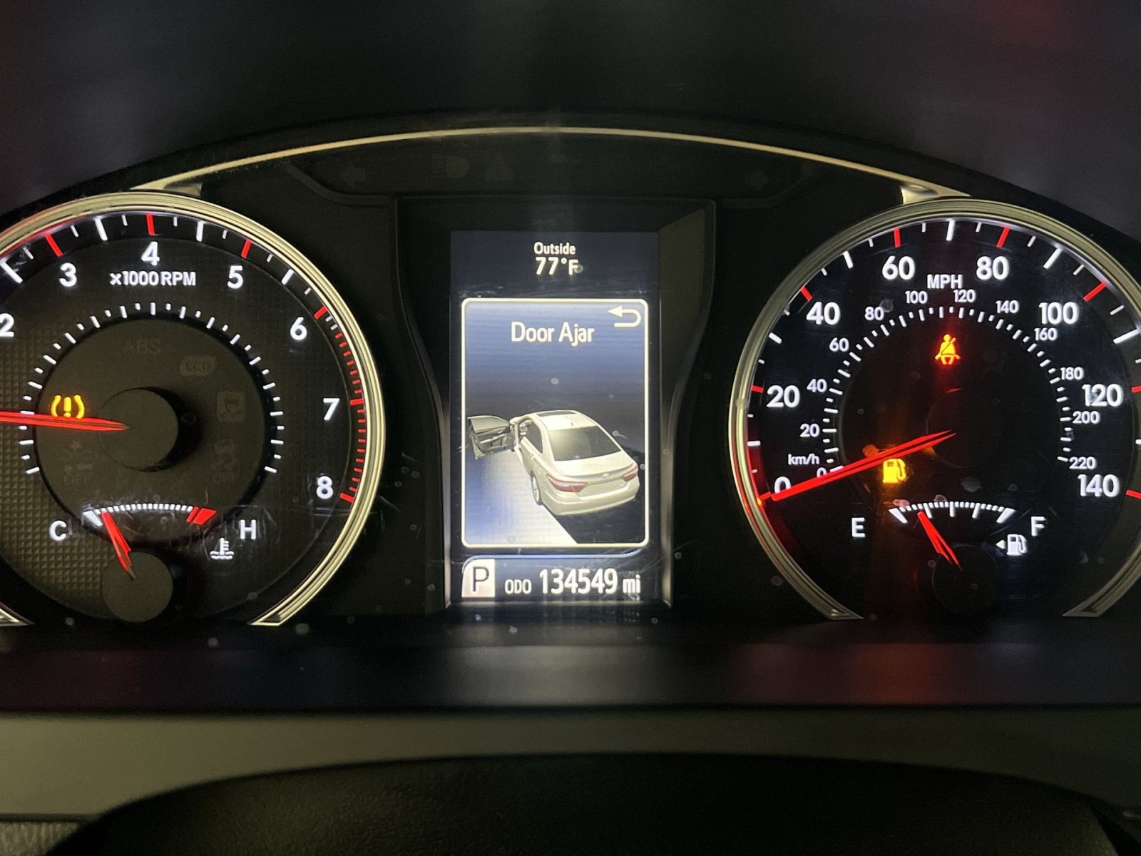 Used 2016 Toyota Camry SE FWD image 14