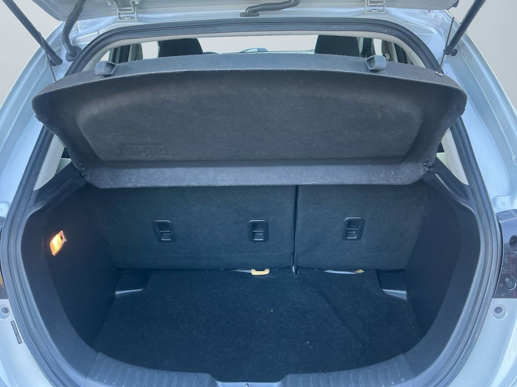 Used 2020 Toyota Yaris LE image 16