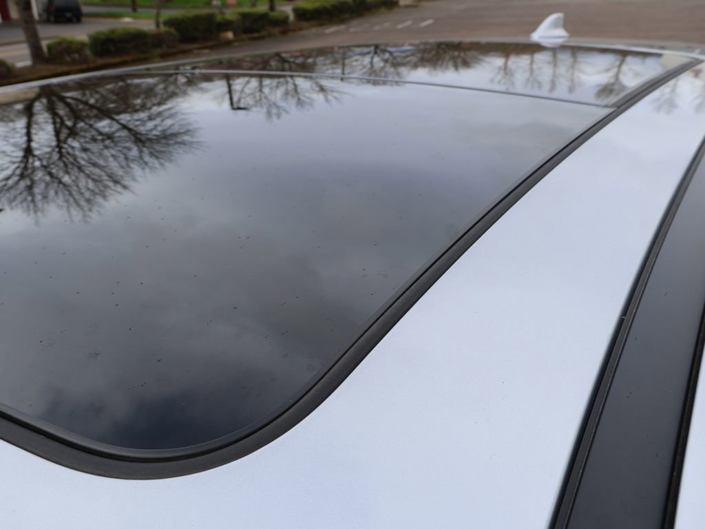 Used 2025 Acura MDX A-Spec image 35