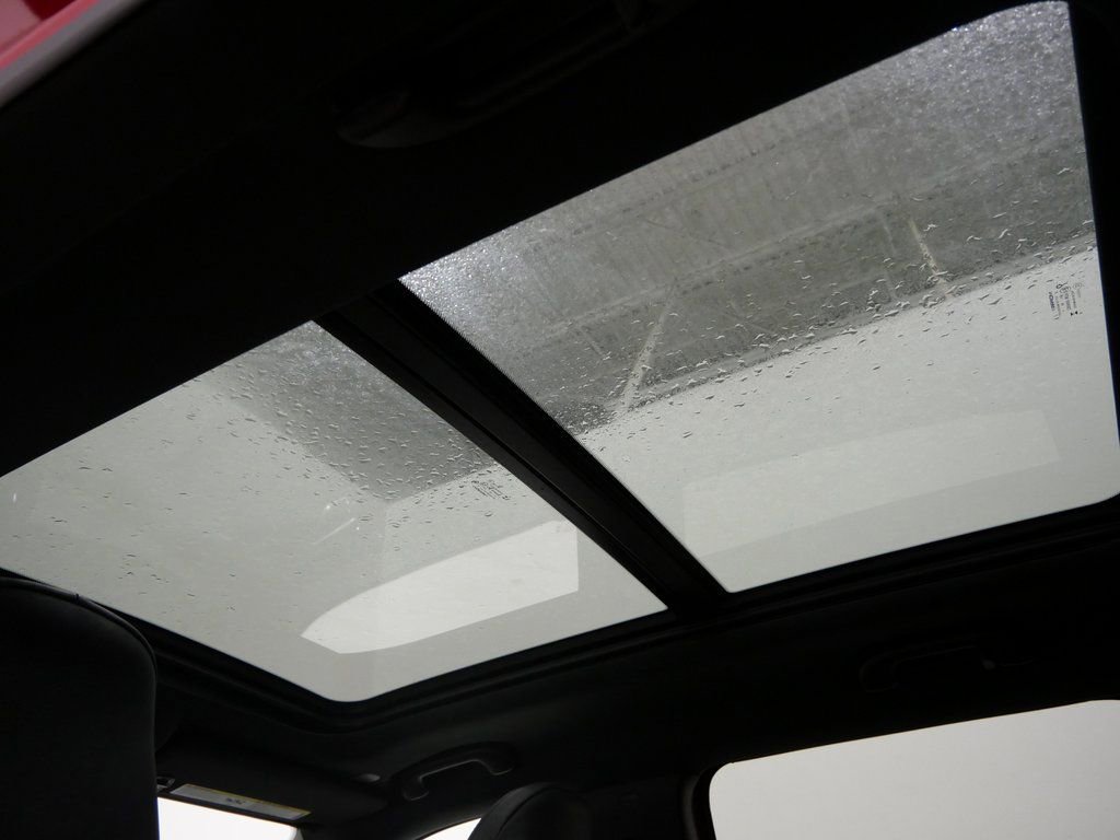New 2026 Jeep Compass Latitude w/ Sun and Sound Group image 4