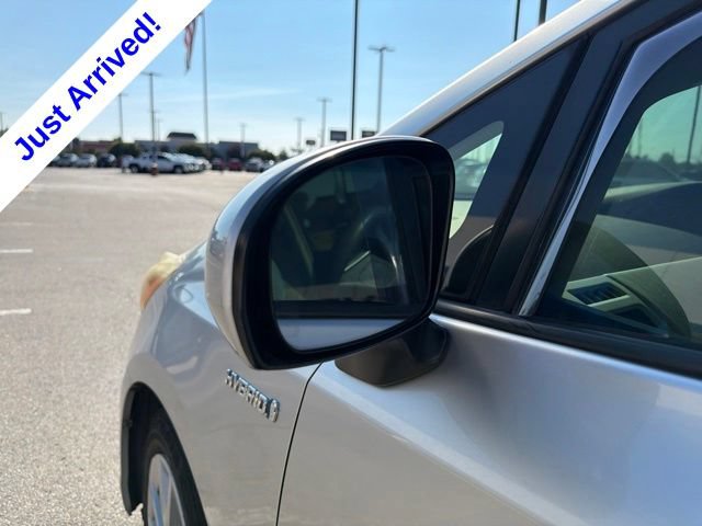 Used 2012 Toyota Prius V Three FWD image 12