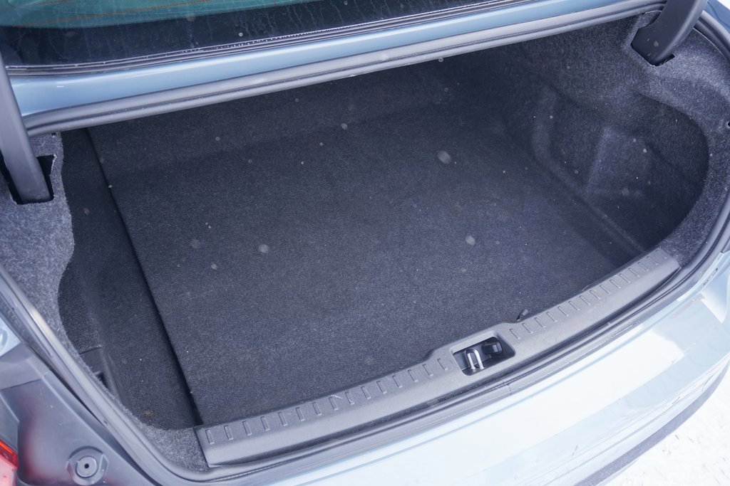 Used 2024 Volvo S60 B5 Plus image 8