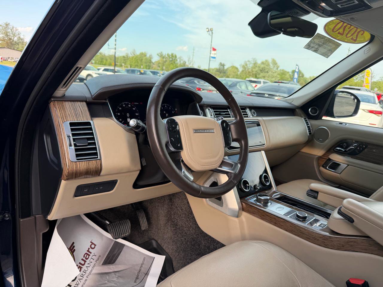 Used 2020 Land Rover Range Rover HSE AWD/4WD image 13