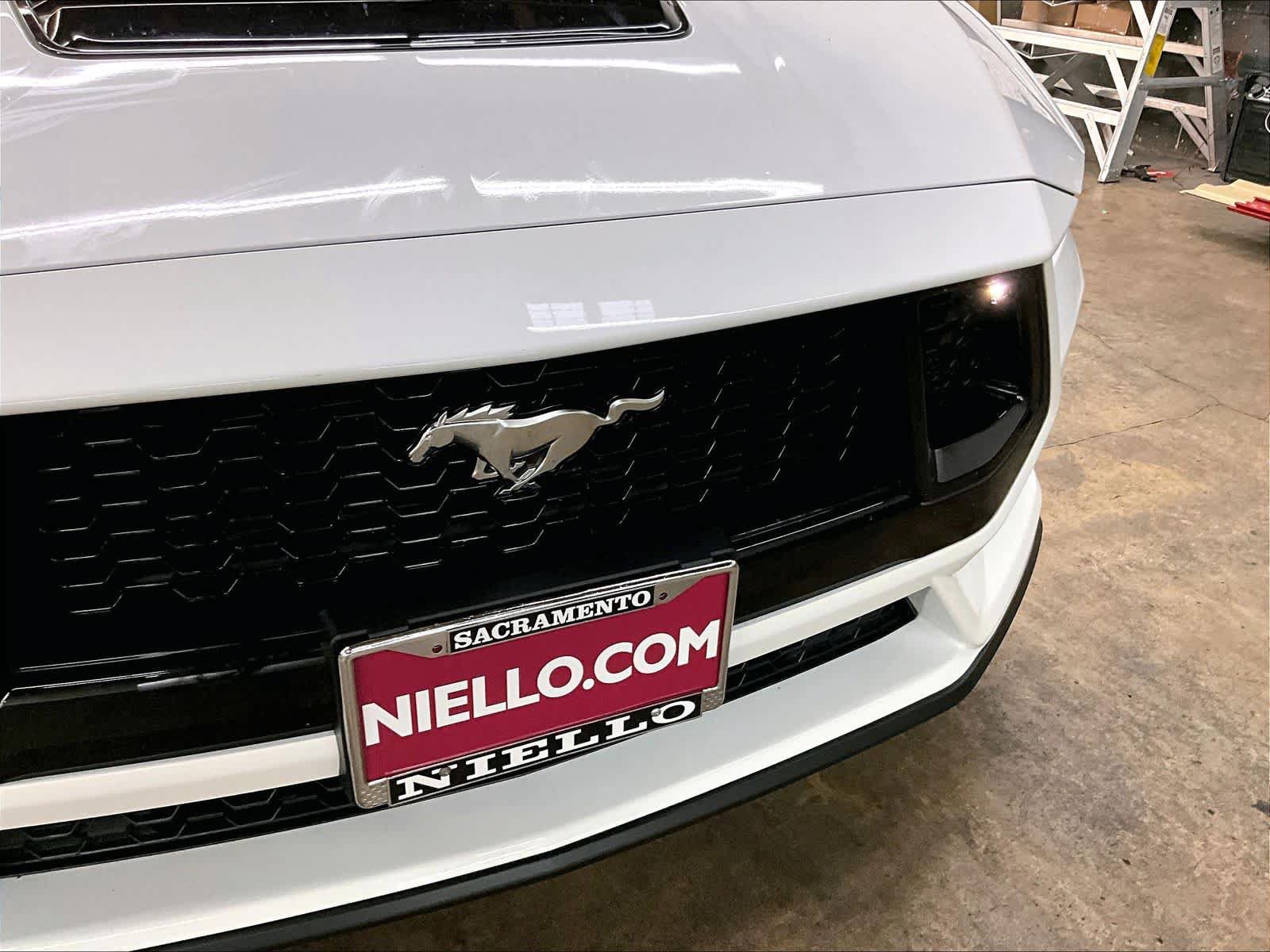 Used 2025 Ford Mustang GT RWD image 32