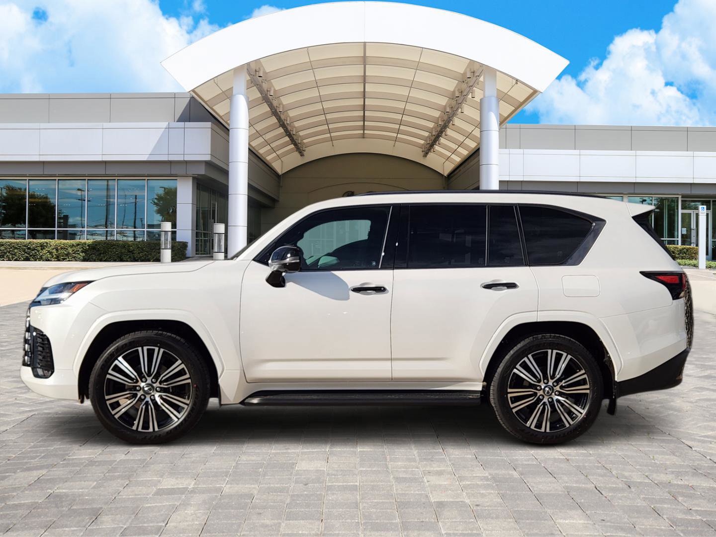 New 2026 Lexus LX 600 4WD w/ Luxury Package image 3
