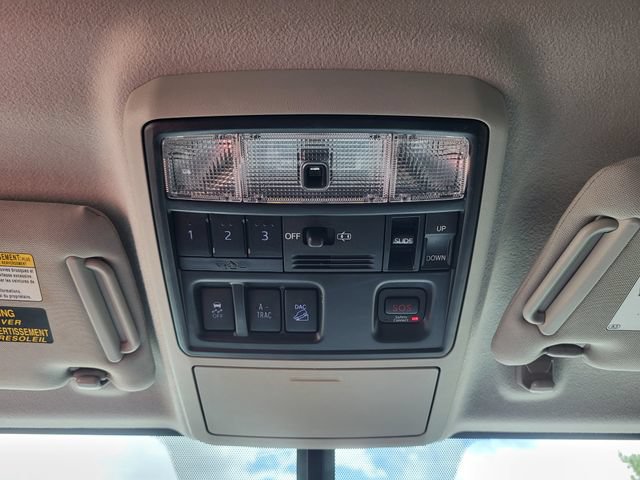 Used 2018 Toyota 4Runner Limited AWD/4WD image 21