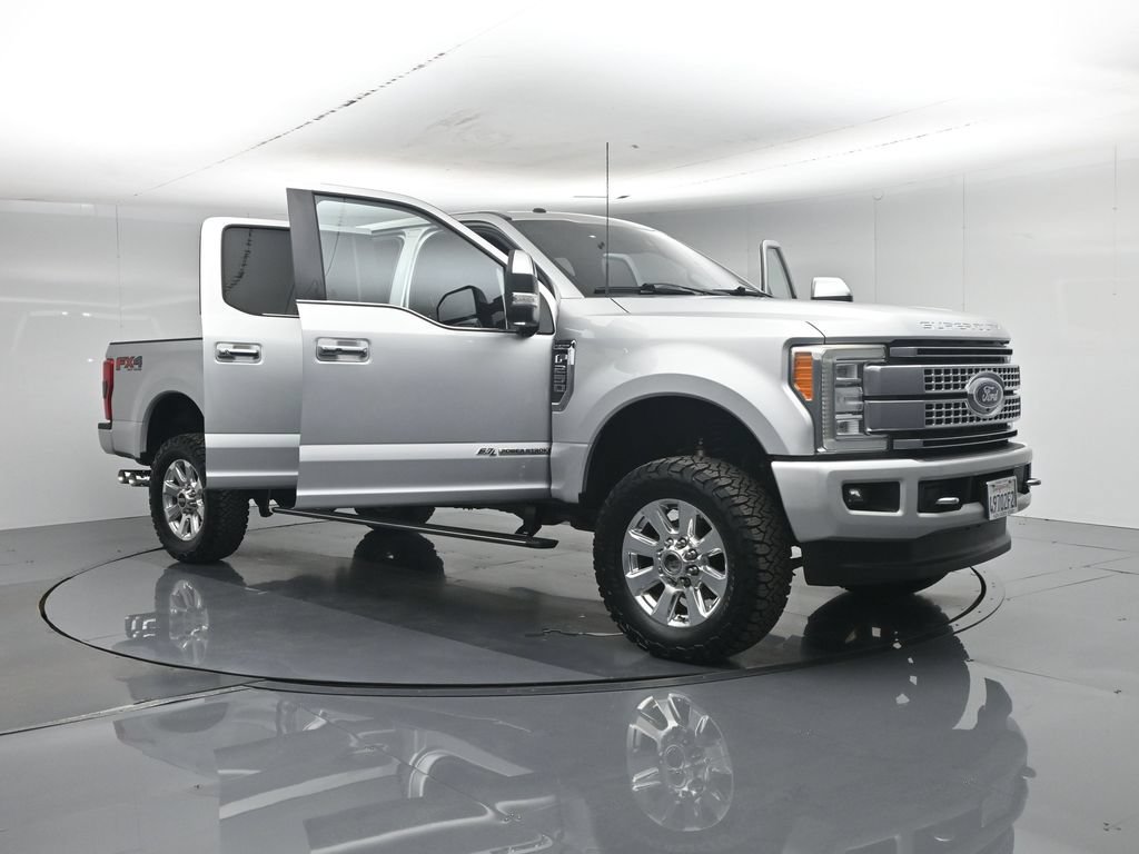 Used 2017 Ford F250 Platinum w/ Platinum Ultimate Package AWD/4WD image 37