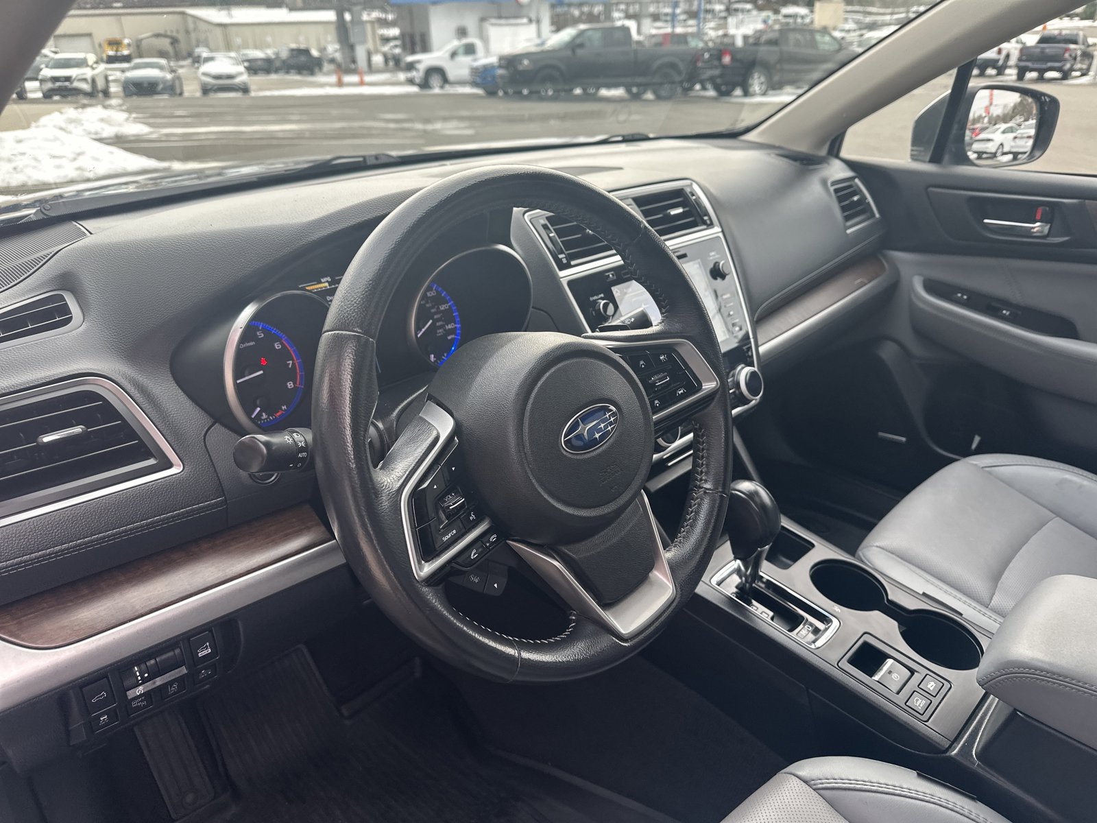 Used 2018 Subaru Outback 2.5i Limited AWD/4WD image 21