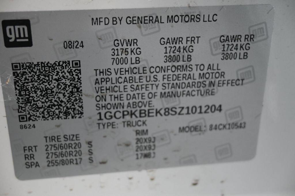 Used 2025 Chevrolet Silverado 1500 Custom AWD/4WD image 41
