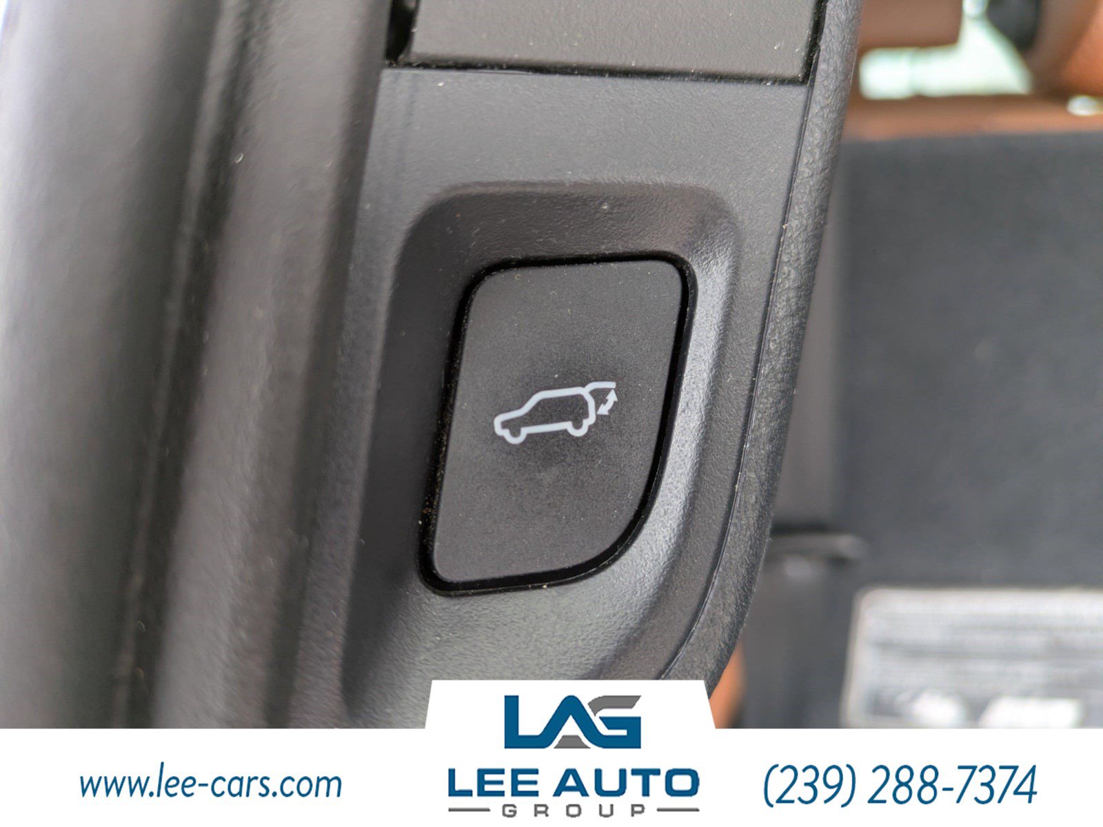 Used 2012 Toyota Sequoia Platinum image 11