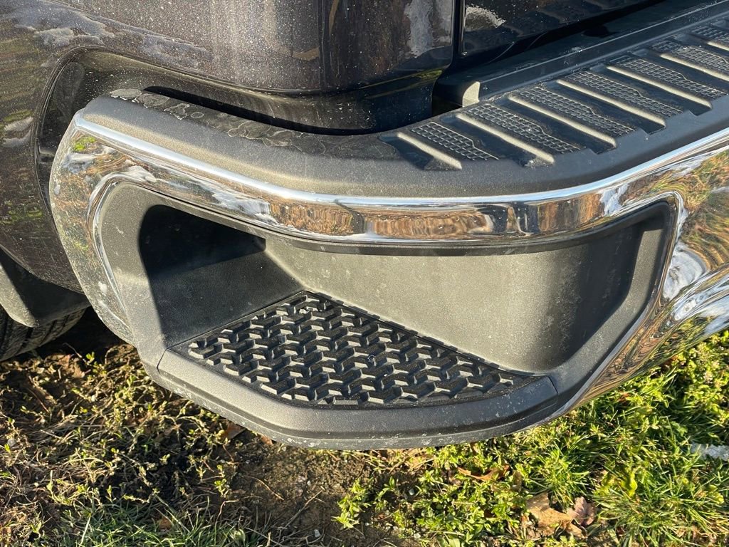 Used 2025 GMC Sierra 1500 SLT image 19