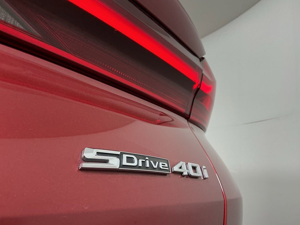 Used 2021 BMW X6 sDrive40i w/ M Sport Package image 35