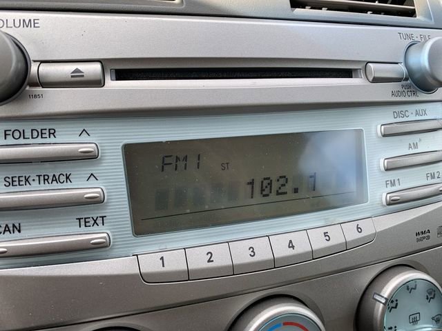 Used 2009 Toyota Camry LE FWD image 22