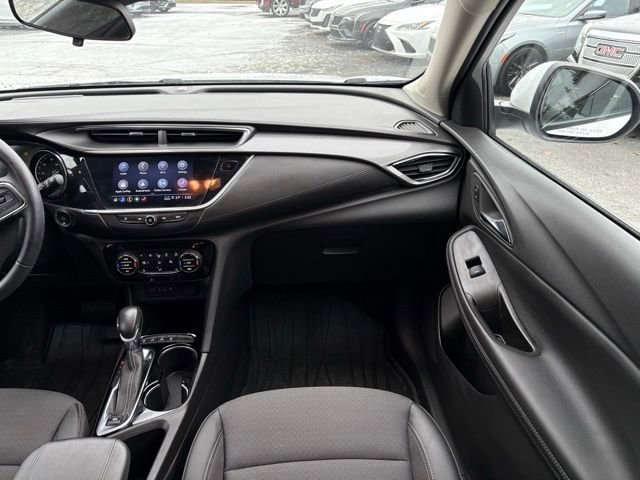 Used 2023 Buick Encore GX Select w/ Safety Package II AWD/4WD image 25