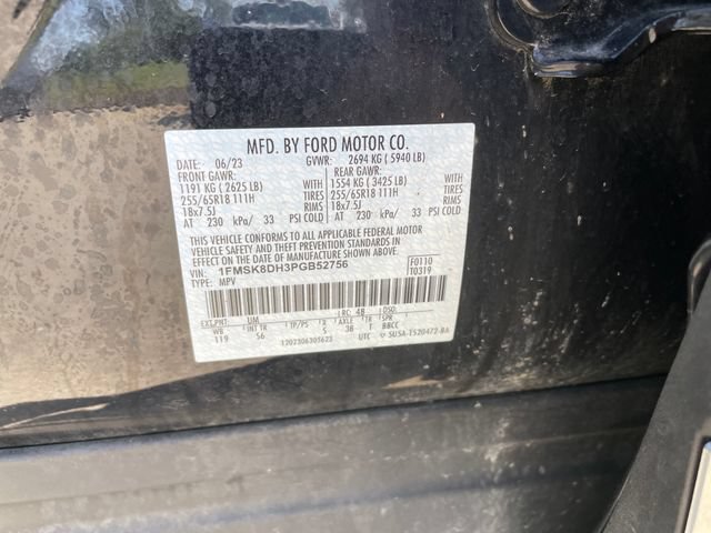 Used 2023 Ford Explorer XLT w/ Equipment Group 202A AWD/4WD image 26