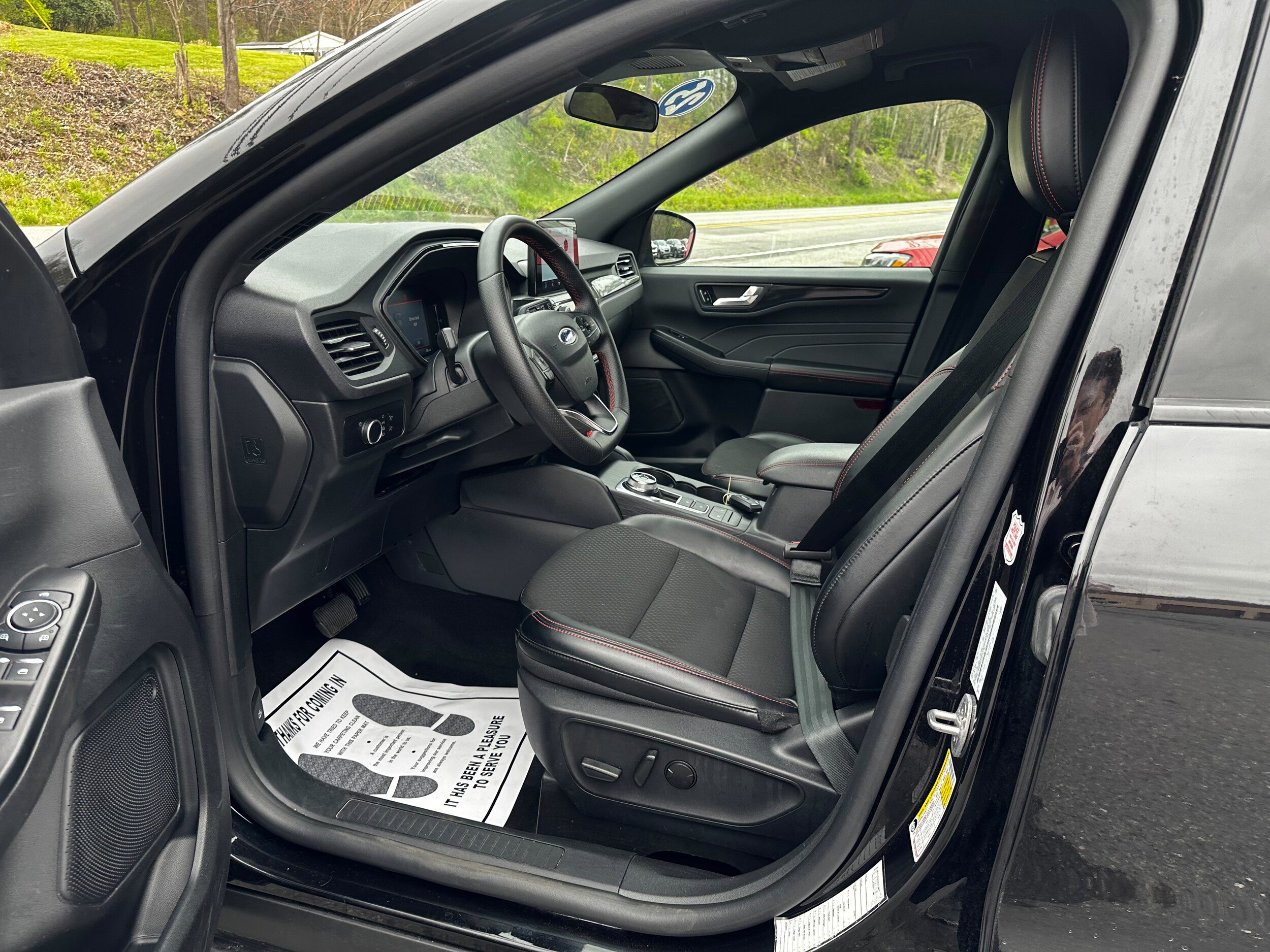 Used 2025 Ford Escape ST-Line AWD/4WD image 35