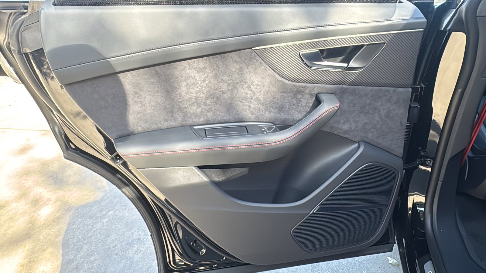 New 2026 Audi SQ8 Prestige image 16