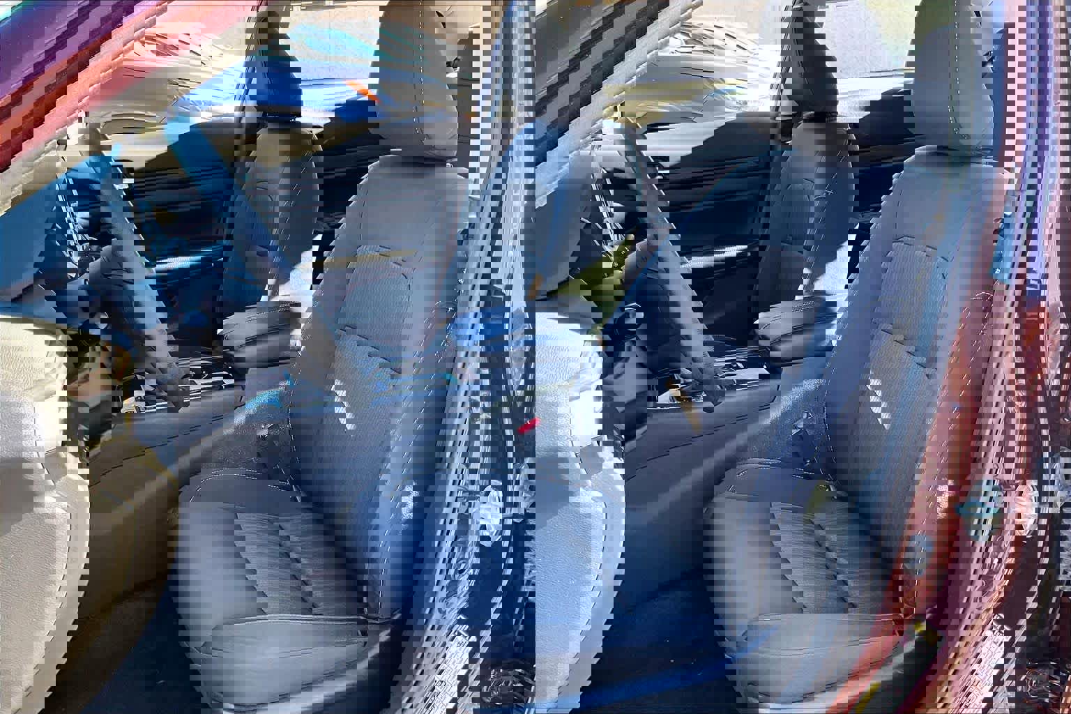 Used 2024 Nissan Altima 2.5 SV image 8