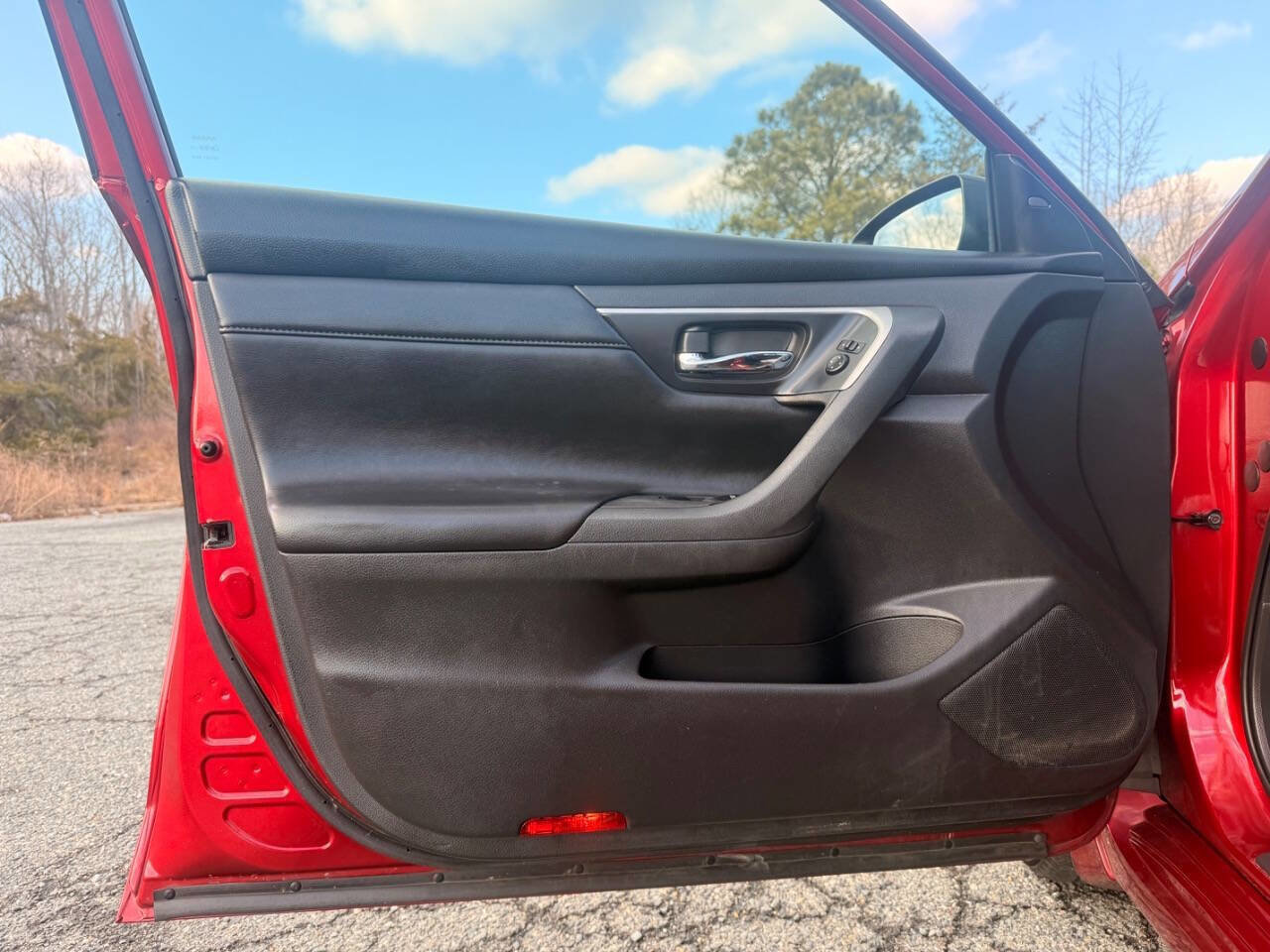 Used 2018 Nissan Altima 2.5 SL w/ 2.5 SL Technology Package image 9