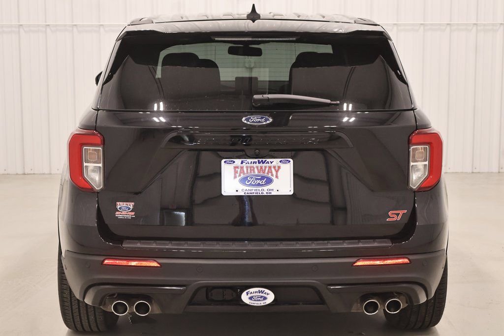 Certified 2022 Ford Explorer ST w/ Equipment Group 401A image 9