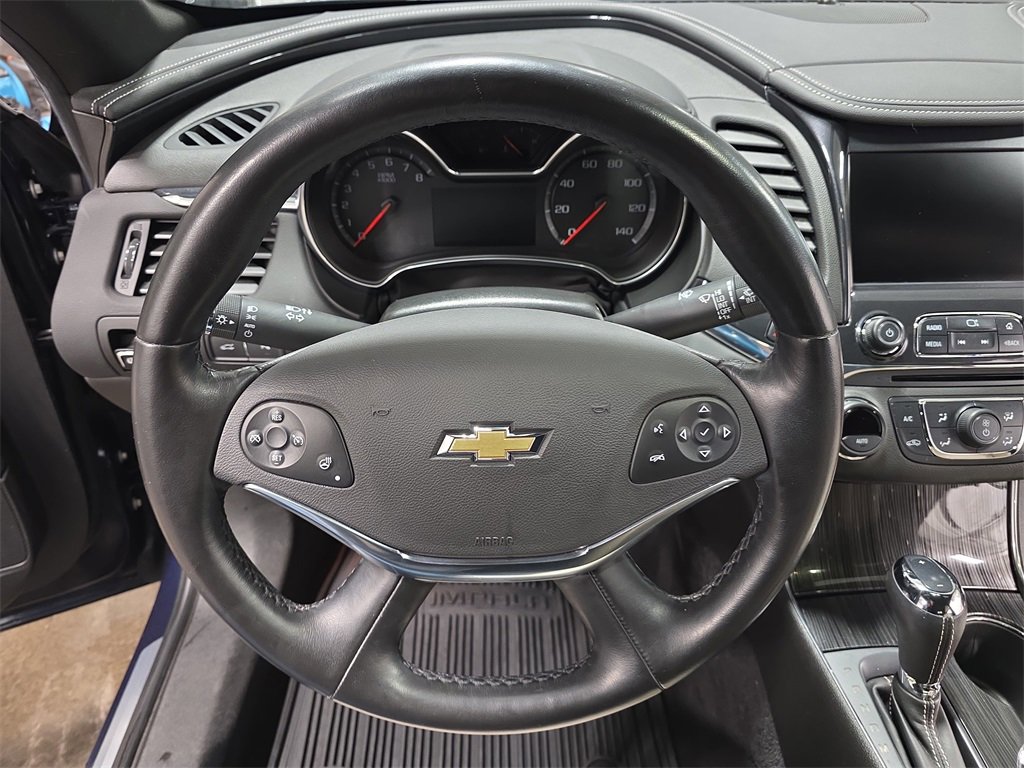 Used 2018 Chevrolet Impala Premier w/ Premier Convenience Package image 17