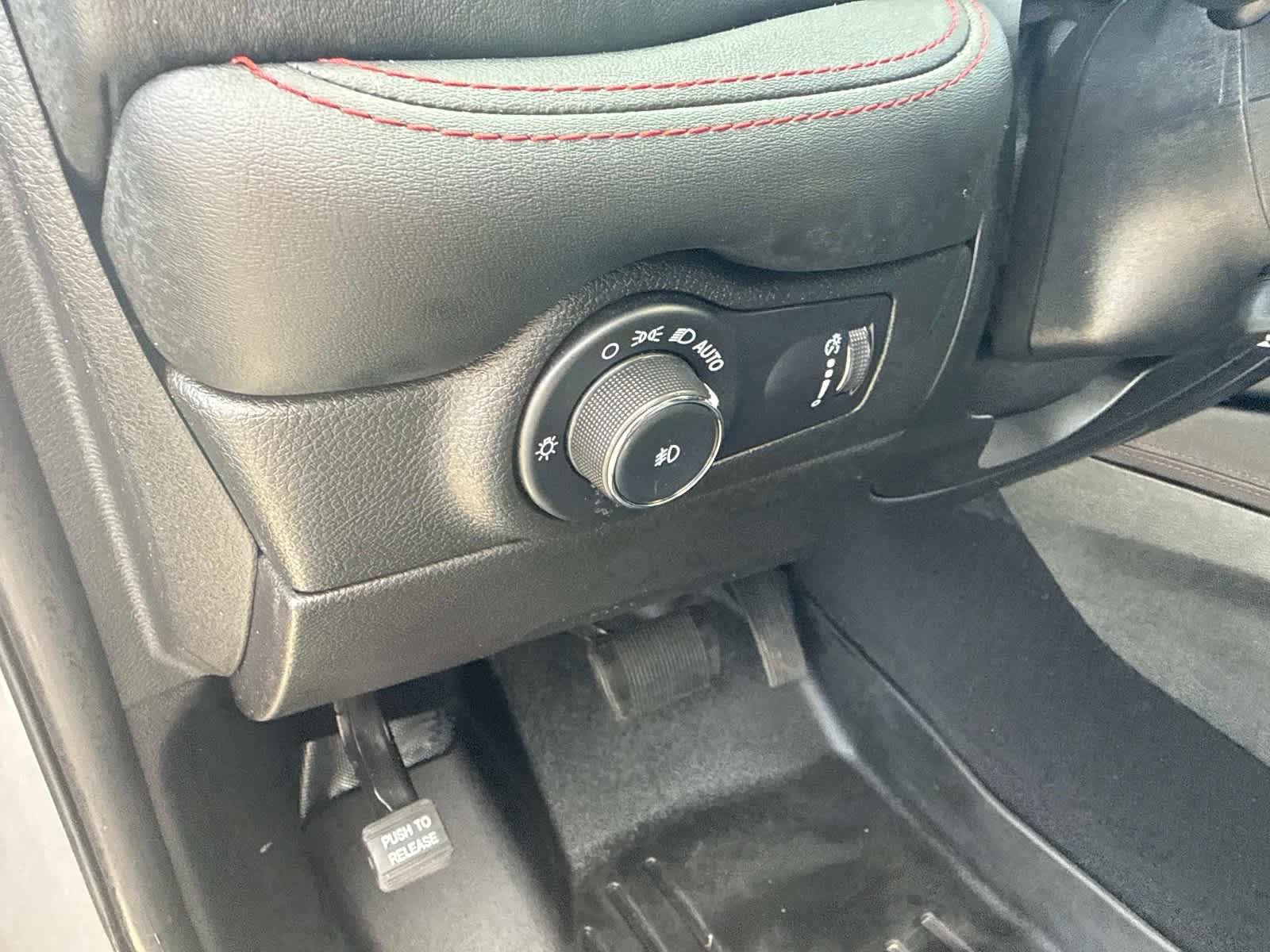 Used 2023 Dodge Durango R/T AWD/4WD image 23