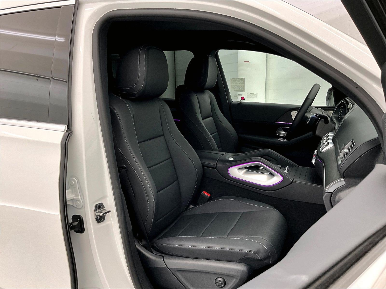 Used 2026 Mercedes-Benz GLS 450 4MATIC image 6