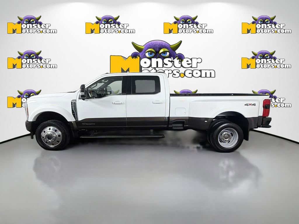 Used 2025 Ford F450 King Ranch w/ Camper Package image 8