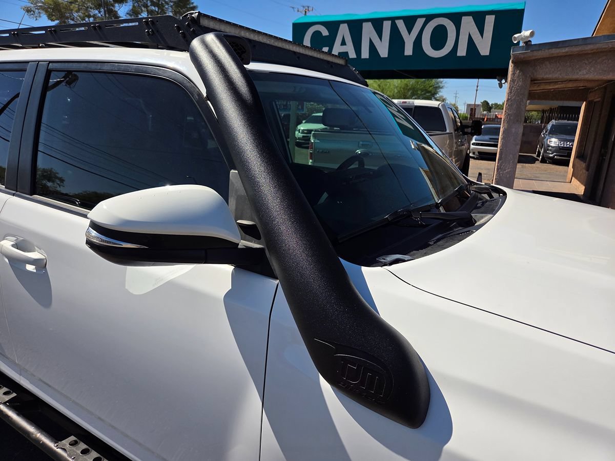 Used 2016 Toyota 4Runner SR5 Premium AWD/4WD image 12