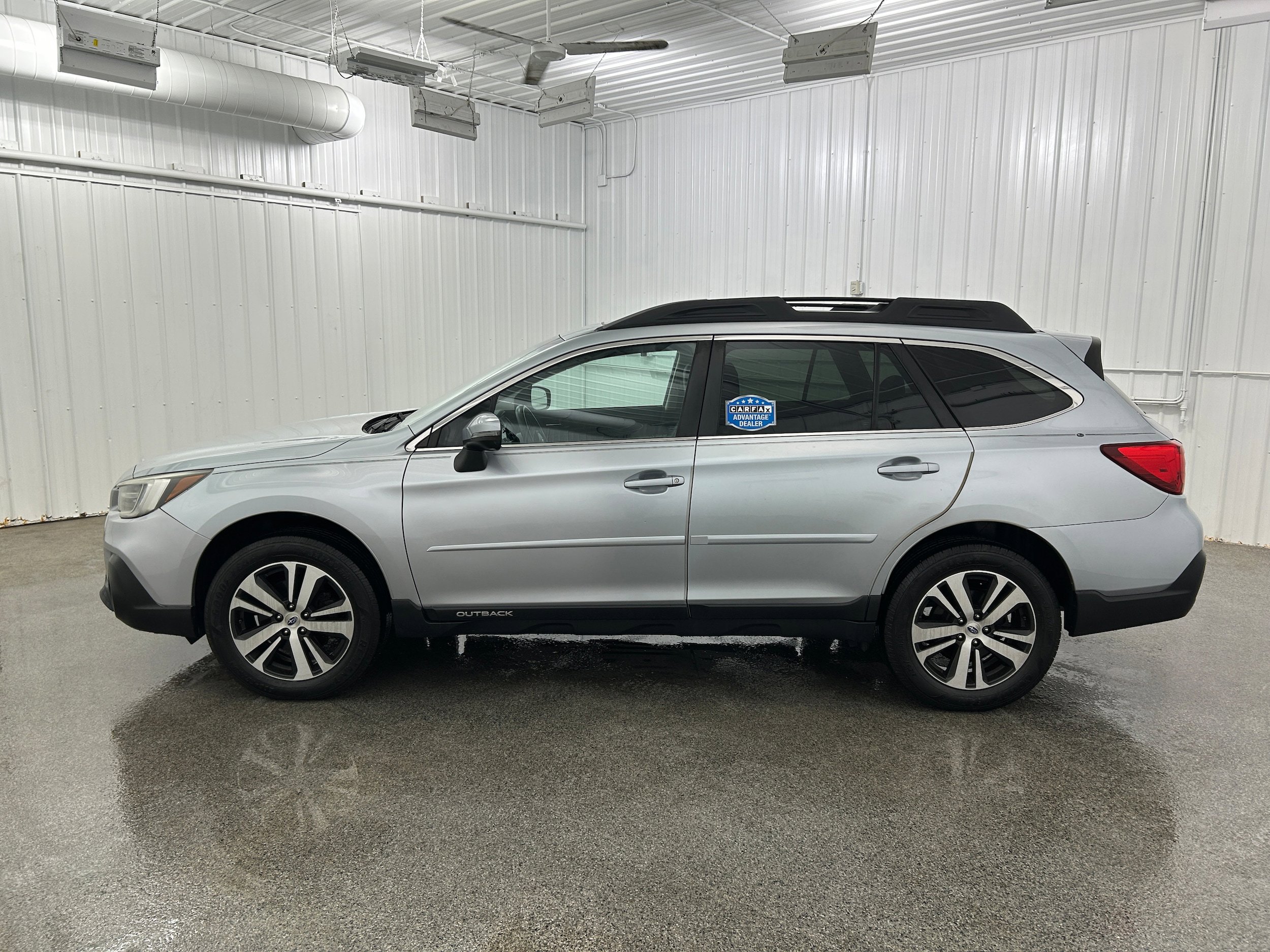 Used 2018 Subaru Outback 2.5i Limited image 20