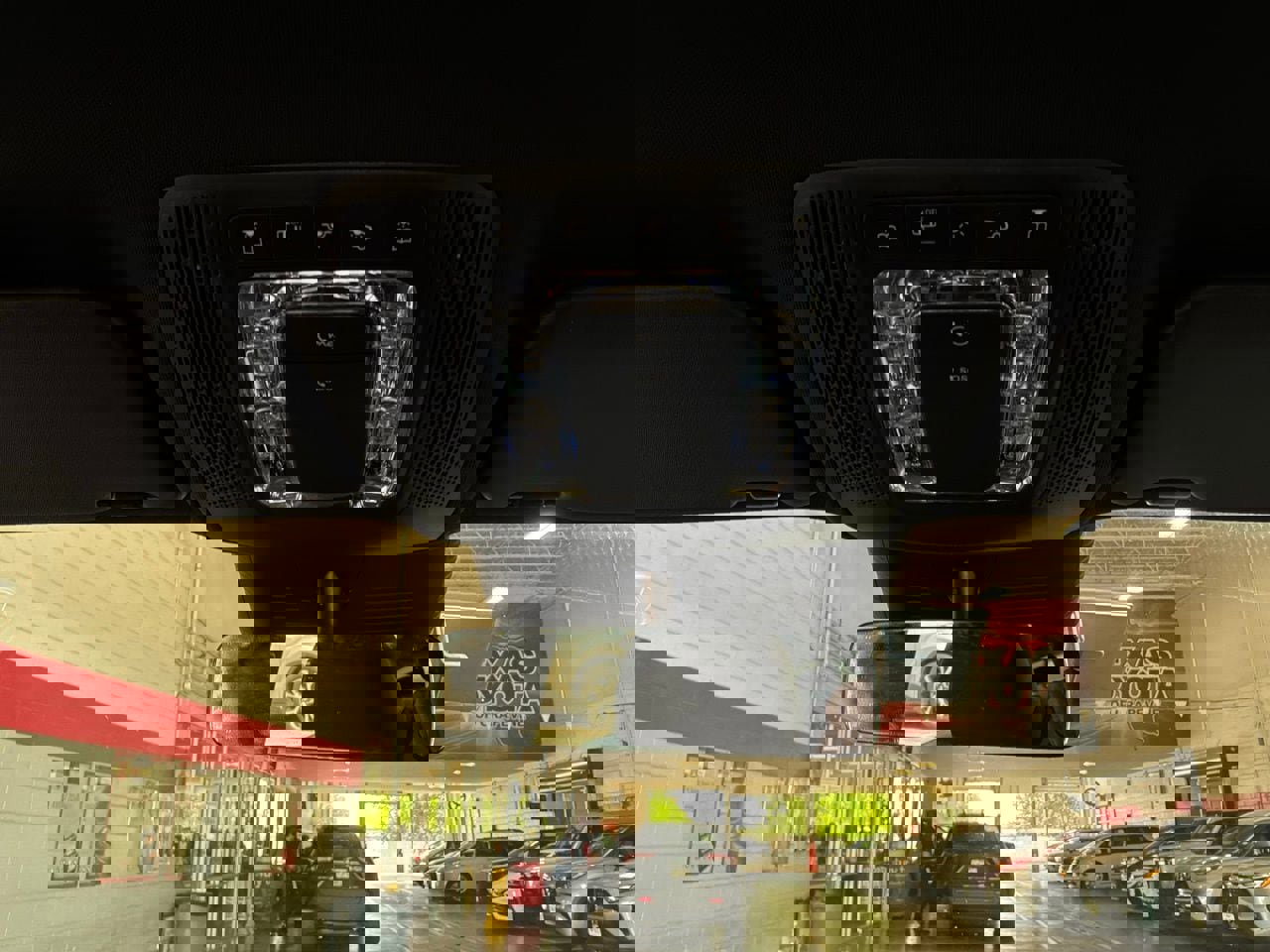 Used 2025 Mercedes-Benz GLA 250 image 16