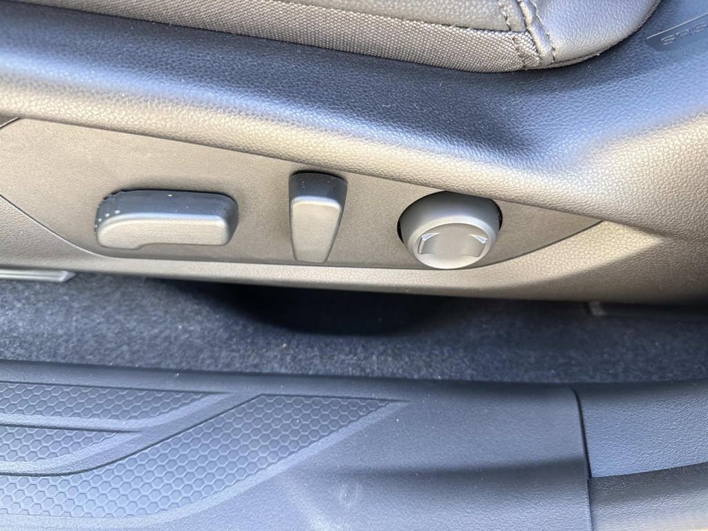 New 2026 Subaru Outback Premium image 22