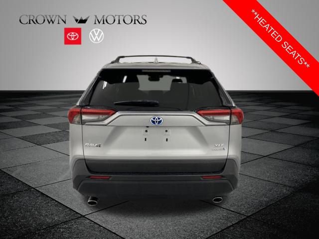 Used 2020 Toyota RAV4 XLE w/ Convenience Package image 5