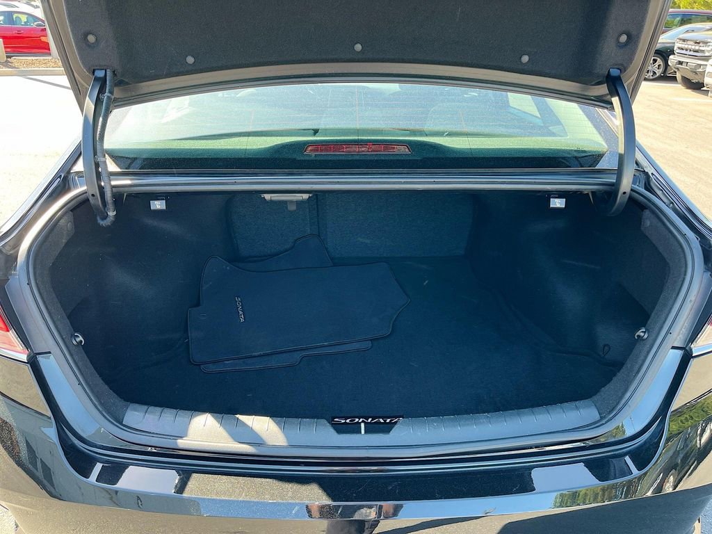 Used 2018 Hyundai Sonata SE w/ Cargo Package image 29