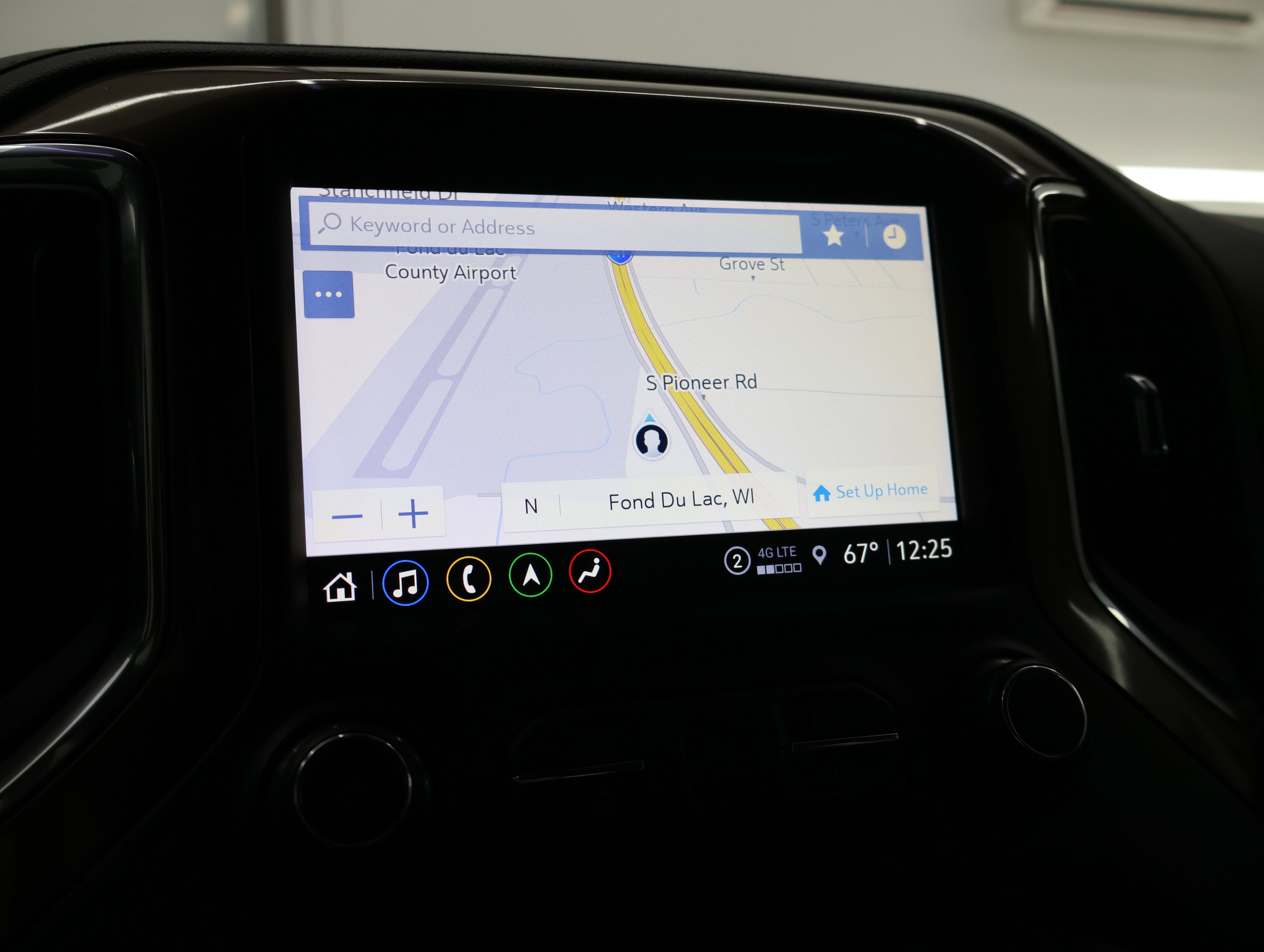 Used 2021 Chevrolet Silverado 2500 High Country w/ Z71 Off-Road Package image 11