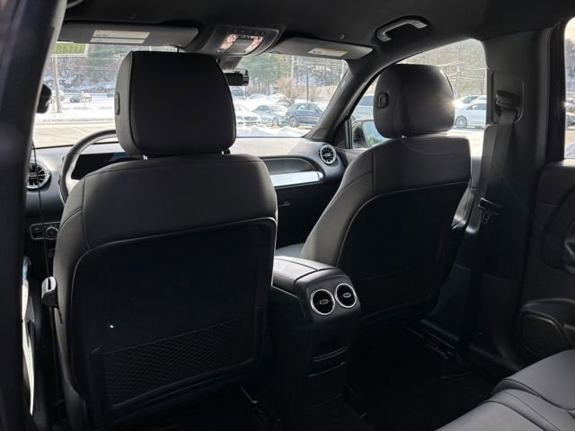 Used 2025 Mercedes-Benz GLB 250 4MATIC image 22