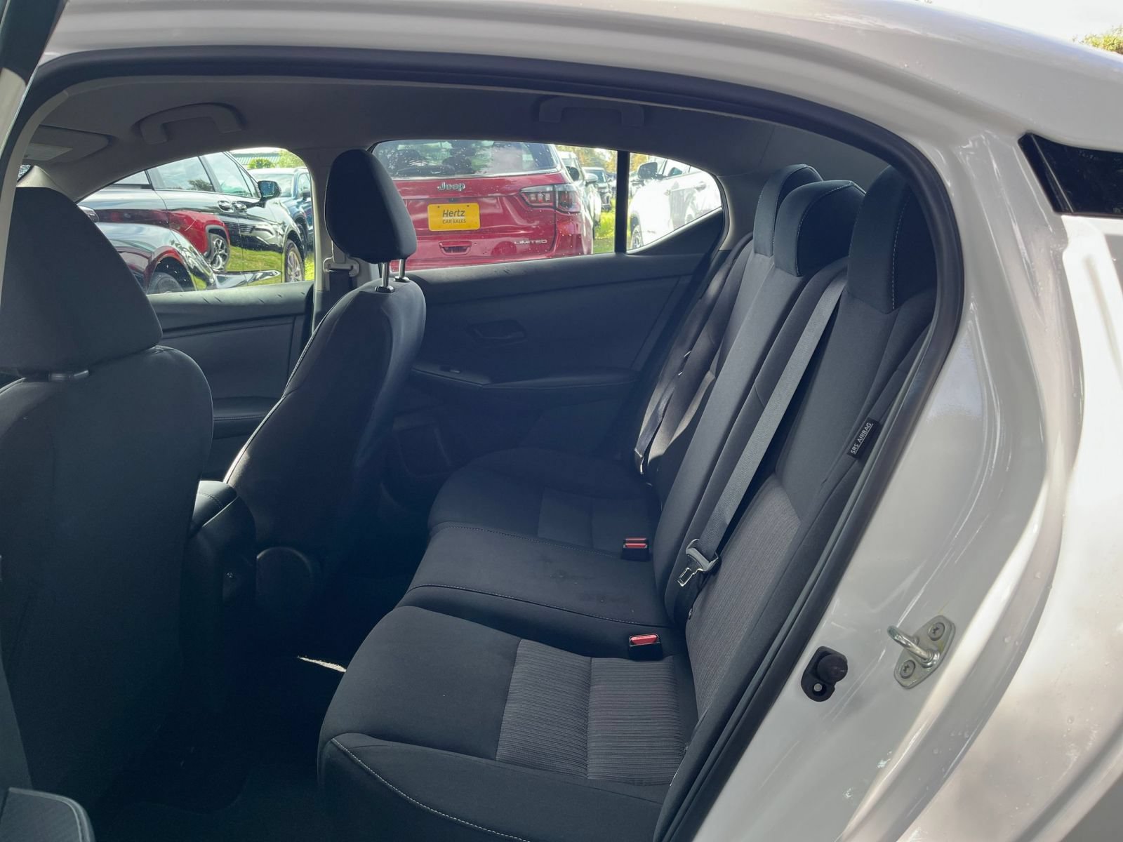 Used 2025 Nissan Sentra SV FWD image 22