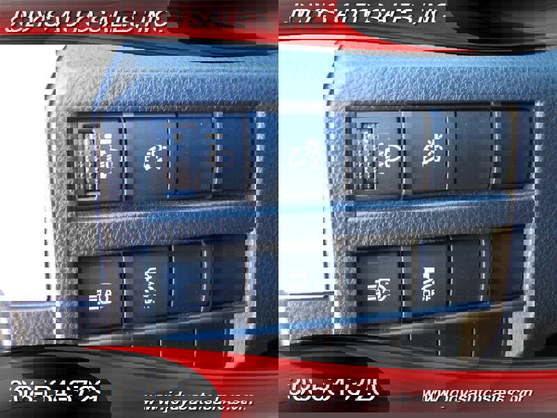 Used 2024 Toyota Tacoma TRD Off-Road image 8