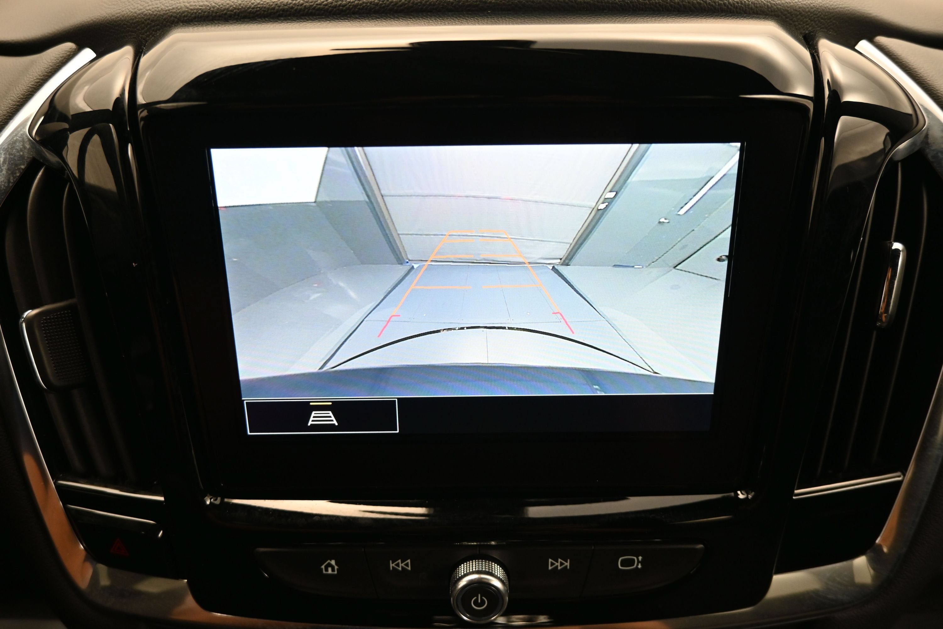 Certified 2023 Chevrolet Traverse LT AWD/4WD image 18