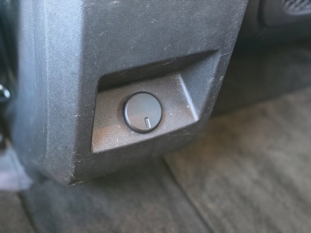 Used 2013 Chevrolet Equinox LT w/ Driver Convenience Package image 21