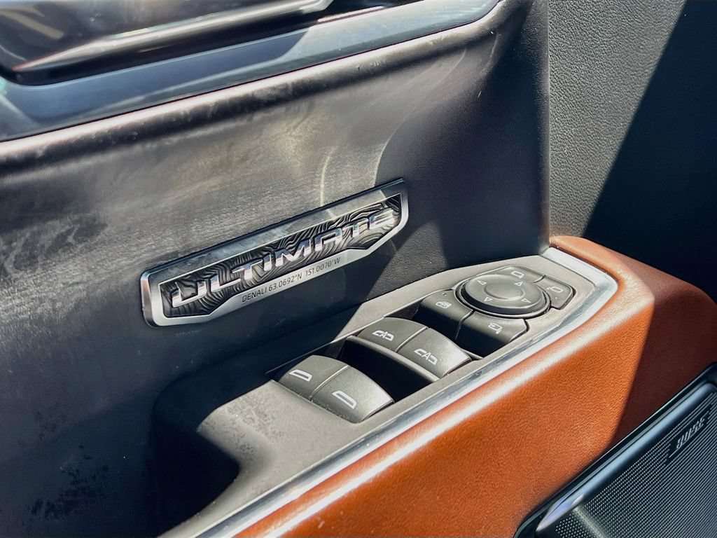 Used 2022 GMC Sierra 1500 Denali Ultimate AWD/4WD image 18