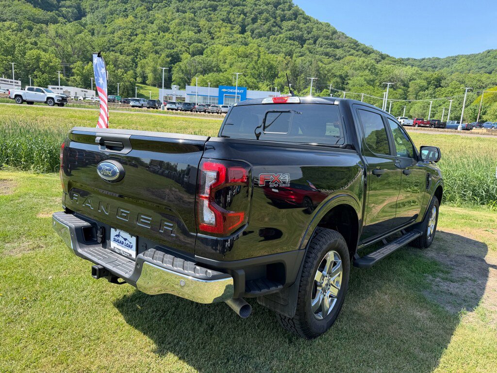 Used 2025 Ford Ranger XLT AWD/4WD image 6