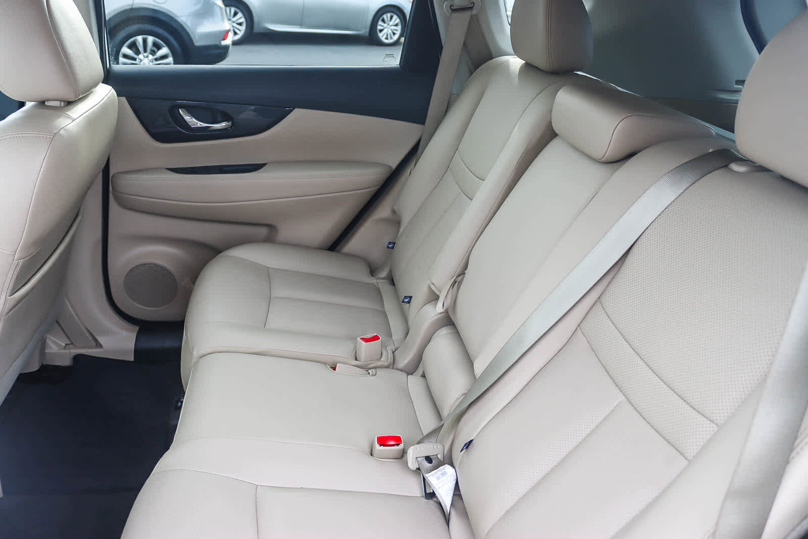 Used 2020 Nissan Rogue SL image 17