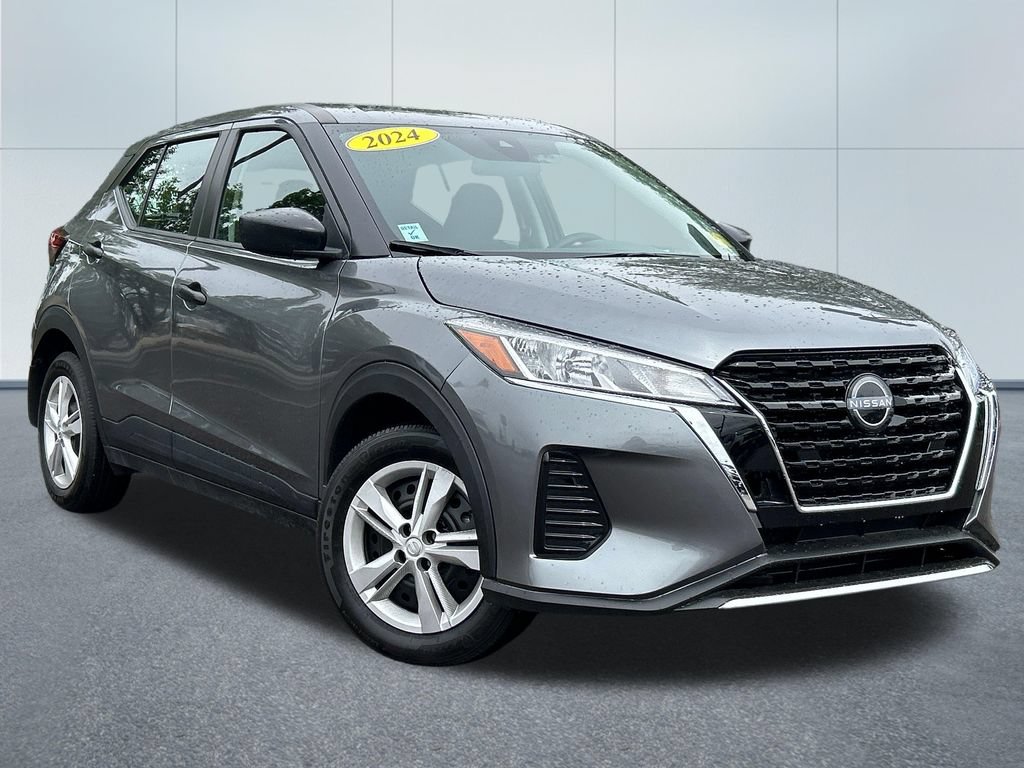 Used 2024 Nissan Kicks S FWD image 30