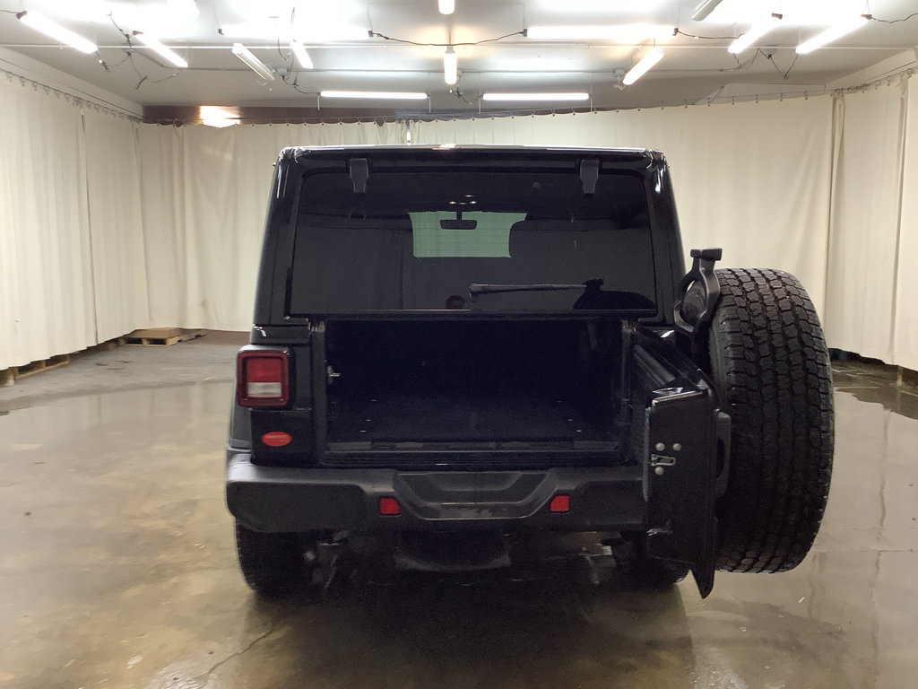 Used 2021 Jeep Wrangler Unlimited Sahara w/ Uconnect 4C Nav & Sound Group AWD/4WD image 7
