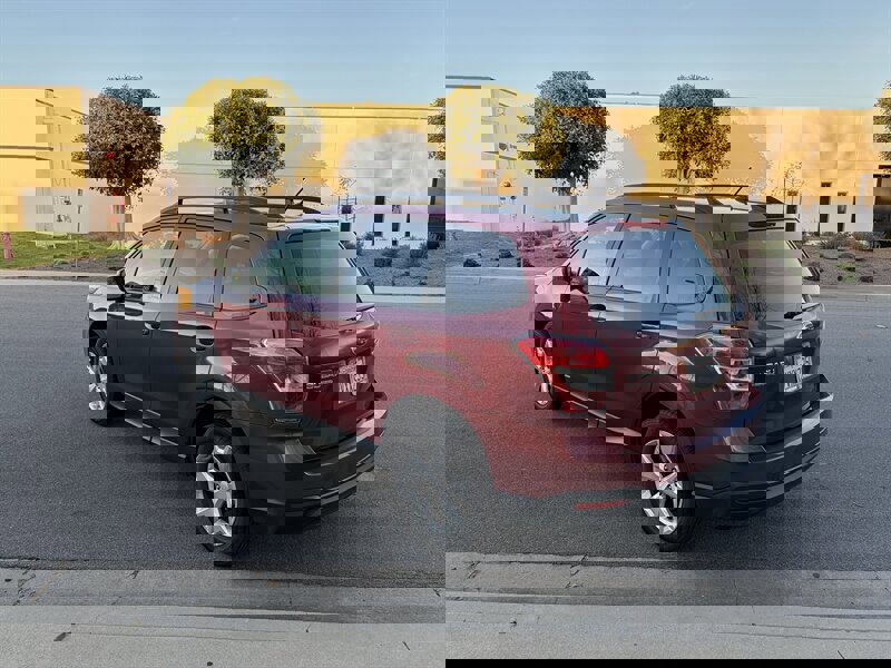 Used 2015 Subaru Forester 2.5i w/ Alloy Wheel Package image 10